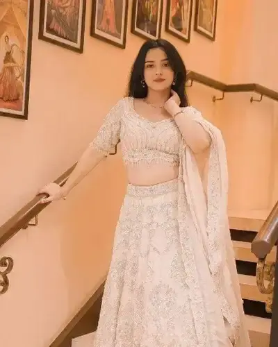 Escort Manikonda
